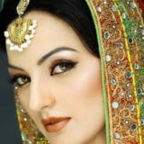 Pakistani Fashion Model Sadia Khan Full Profile & Pictures