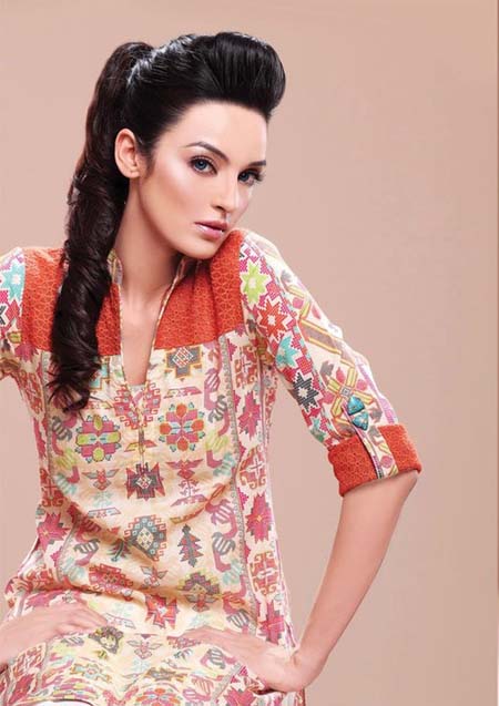 Pakistani Fashion Model Sadia Khan Full Profile & Pictures