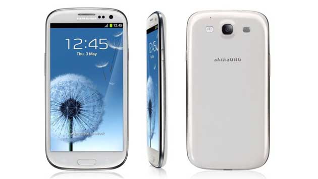 Samsung’s head of mobile, JK Shin, has revealed that the company will officially unveil the Samsung Galaxy S3 Mini on Thursday October 11 