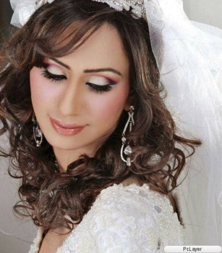Pakistani Stage Dancer Deedar Got Married with Hamza Bhatti (1)