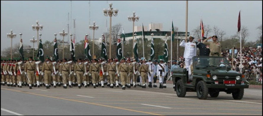 6 september pak army parade