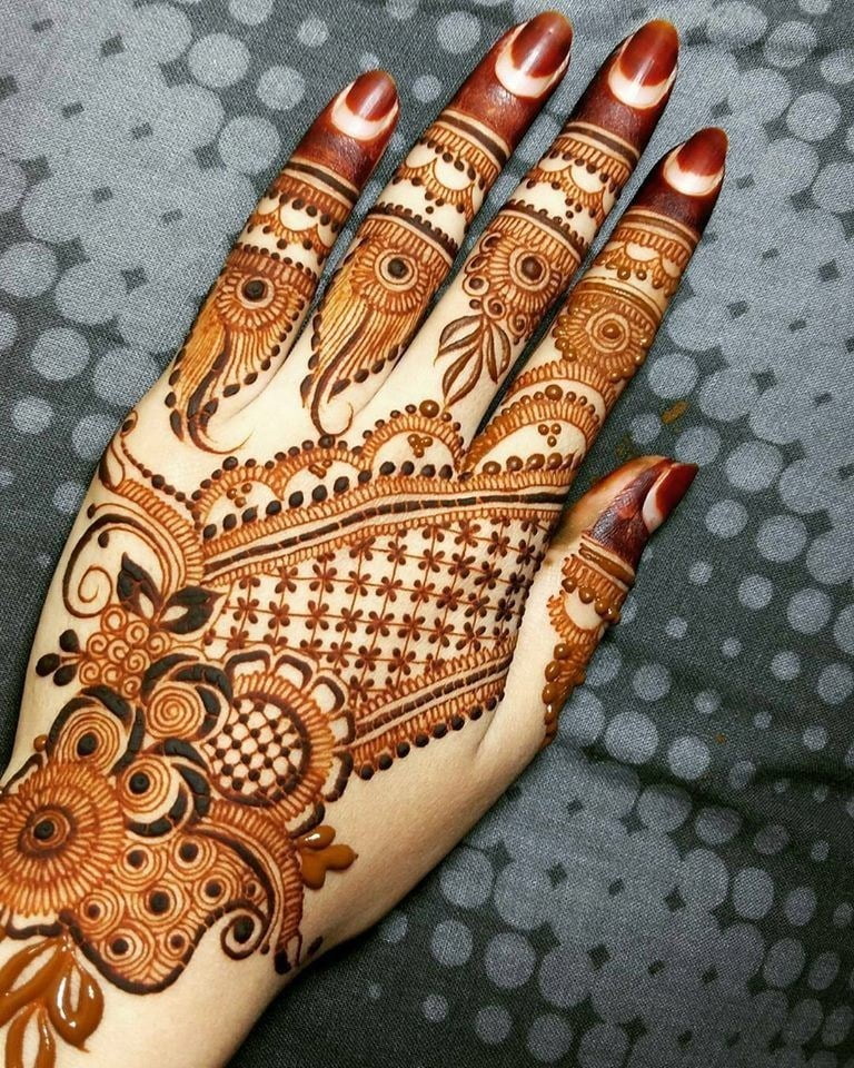 Latest best hd hand mehndi designs for weddings front and back